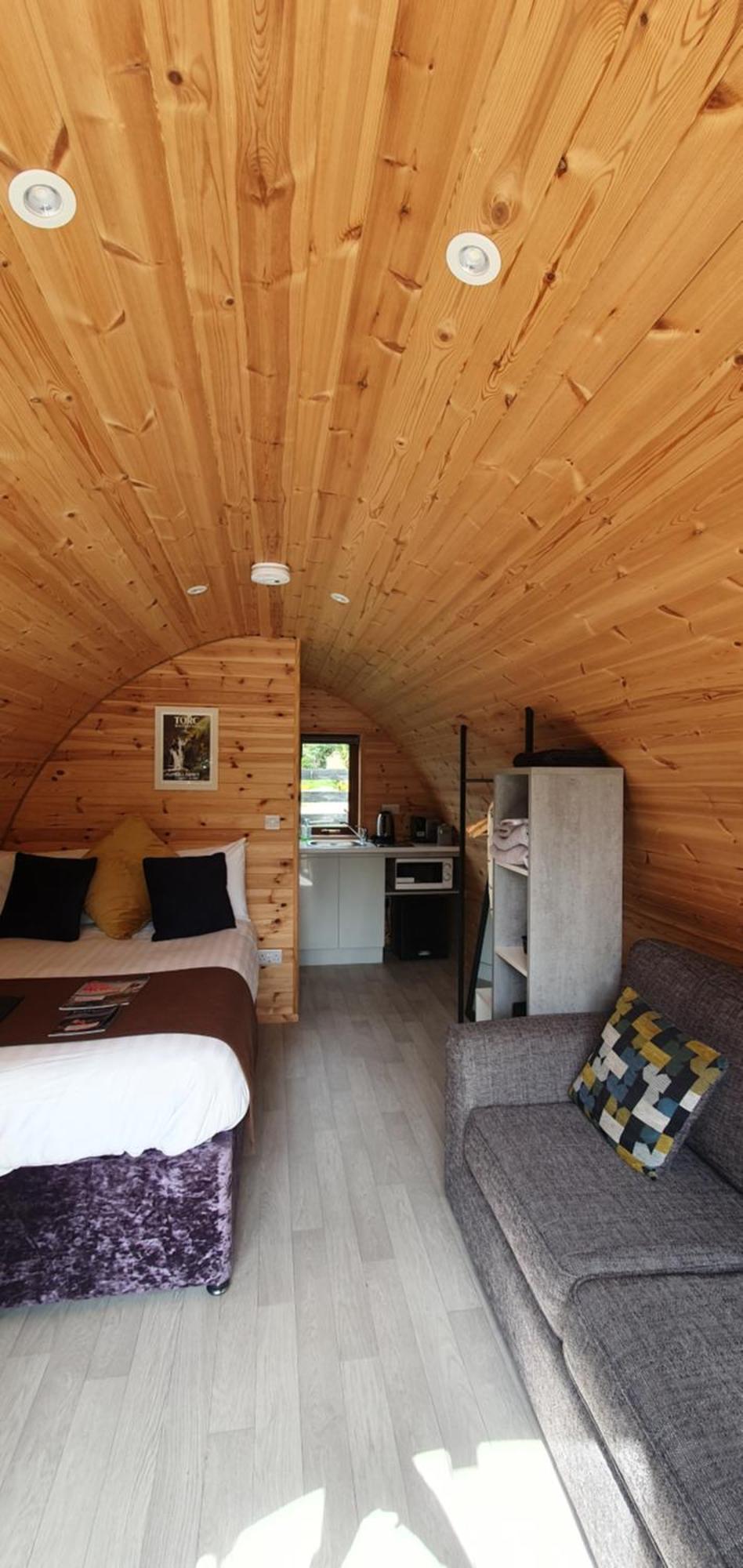 Priory Glamping Pods And Guest Accommodation Киларни Екстериор снимка