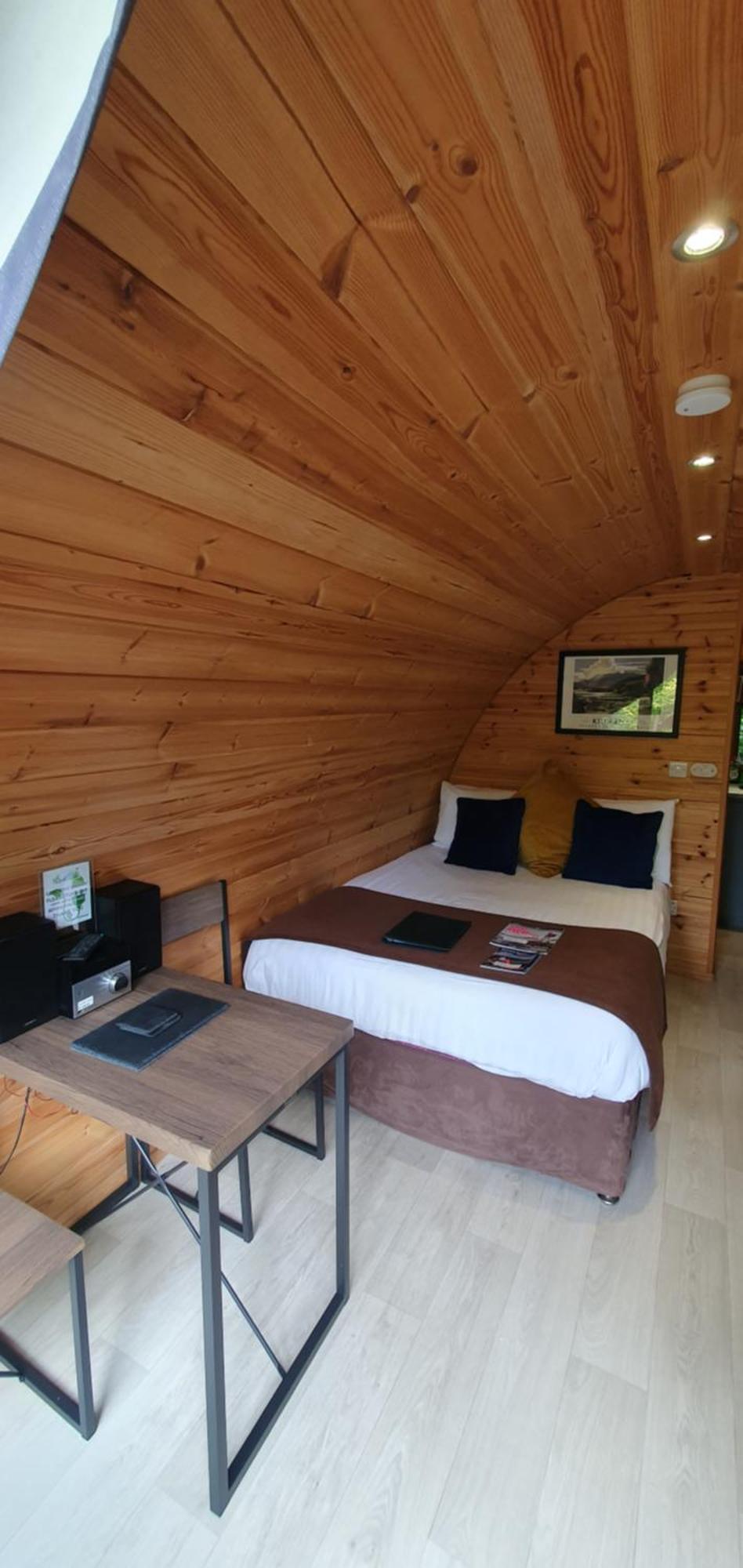 Priory Glamping Pods And Guest Accommodation Киларни Екстериор снимка